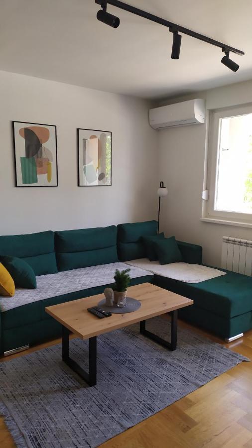 M&A Apartment-Easy Airport Lukavica Zewnętrze zdjęcie